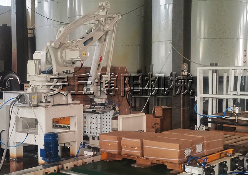 安丘博陽機械生產紙箱自動碼垛設備的使用優(yōu)勢