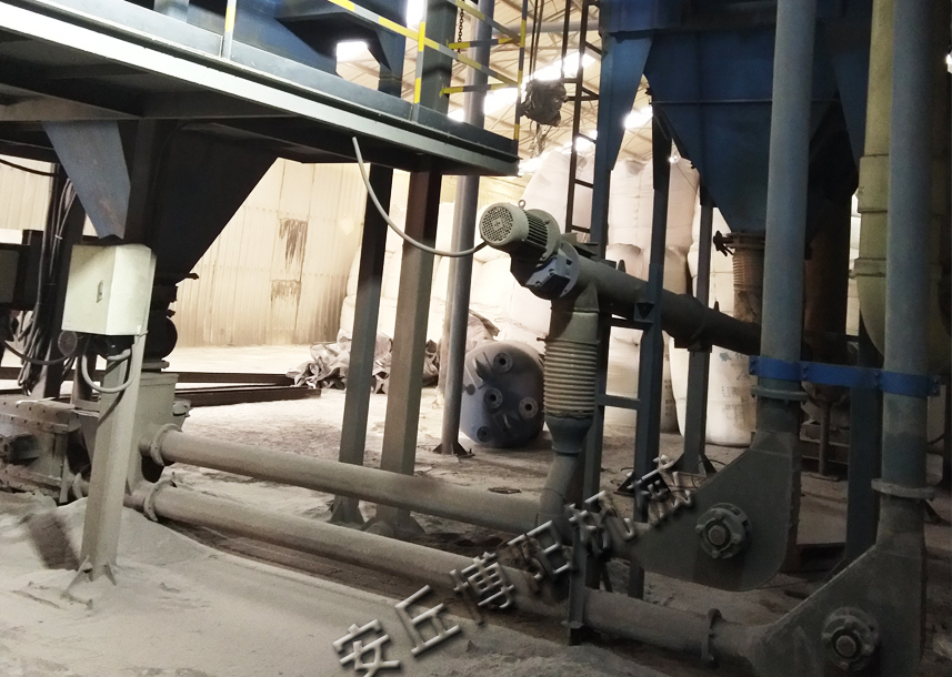 為什么尿素管鏈輸送機吸引這么多客戶？