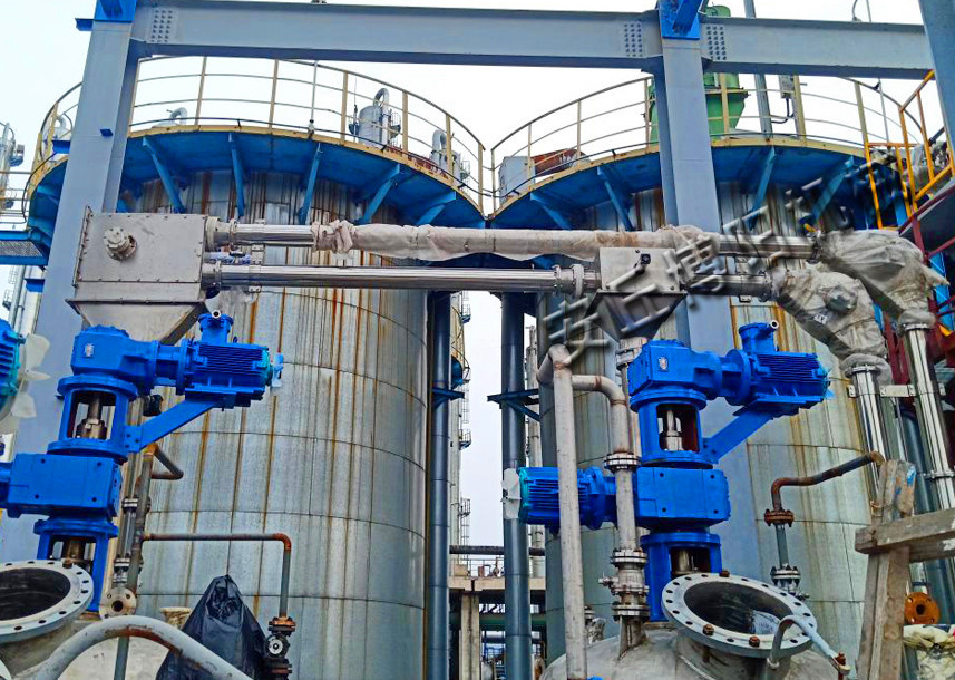 輸送化工粉料管鏈輸送機(jī)比螺旋輸送機(jī)好在哪？