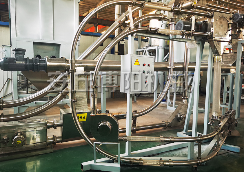 安丘博陽機(jī)械生產(chǎn)的片堿管鏈輸送機(jī)有哪些性能特點(diǎn)？