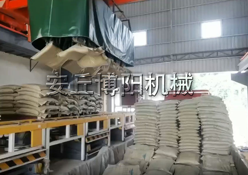 袋裝物料自動(dòng)裝車機(jī)器人 全自動(dòng)裝車機(jī)的應(yīng)用優(yōu)勢是什么？