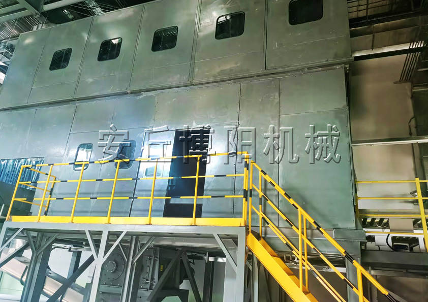 電解鋁全自動噸袋破袋機可以配套哪些設(shè)備呢？