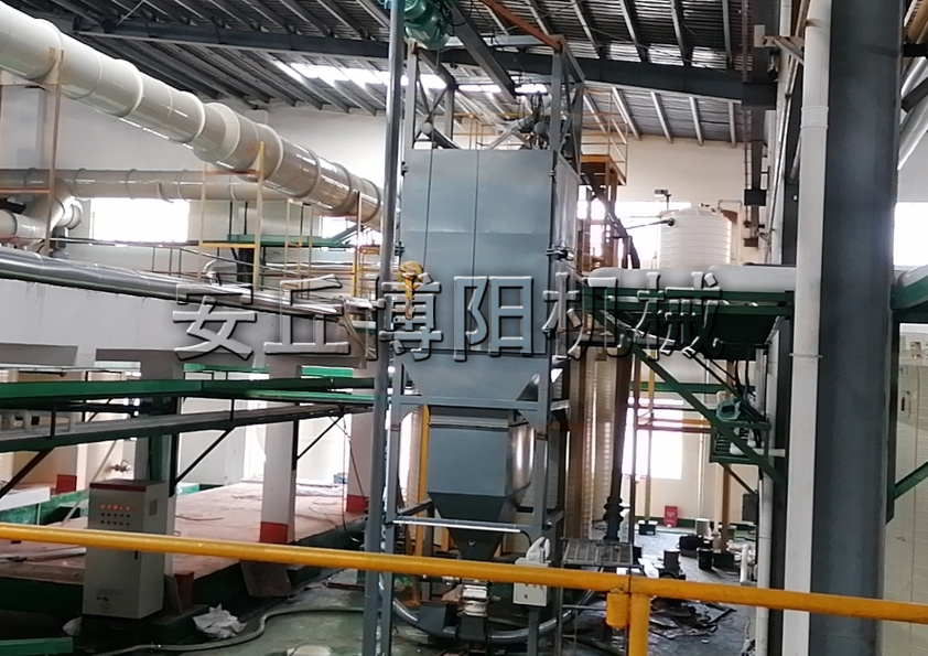 粉煤灰噸包拆包機(jī)的性能特點(diǎn)是什么？