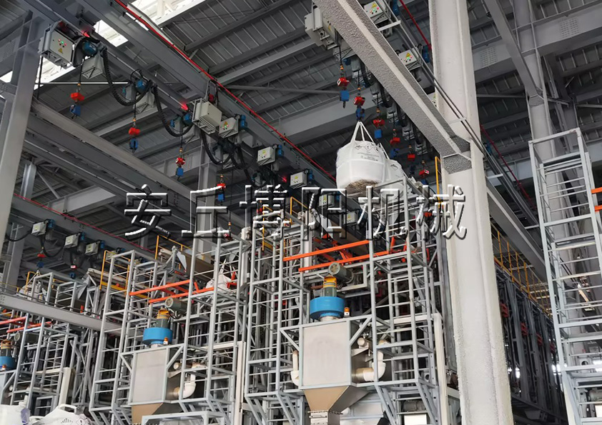 顆粒智能噸袋拆包機(jī)特點(diǎn) 全自動噸袋拆包機(jī)適用工況