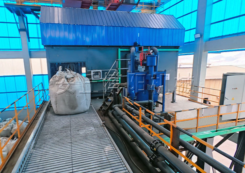 四聚乙醛全自動(dòng)噸袋拆包機(jī)的核心優(yōu)勢有哪些？