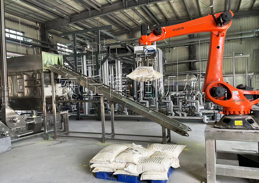 塑料顆粒自動拆包機械手的優(yōu)勢有哪些呢？